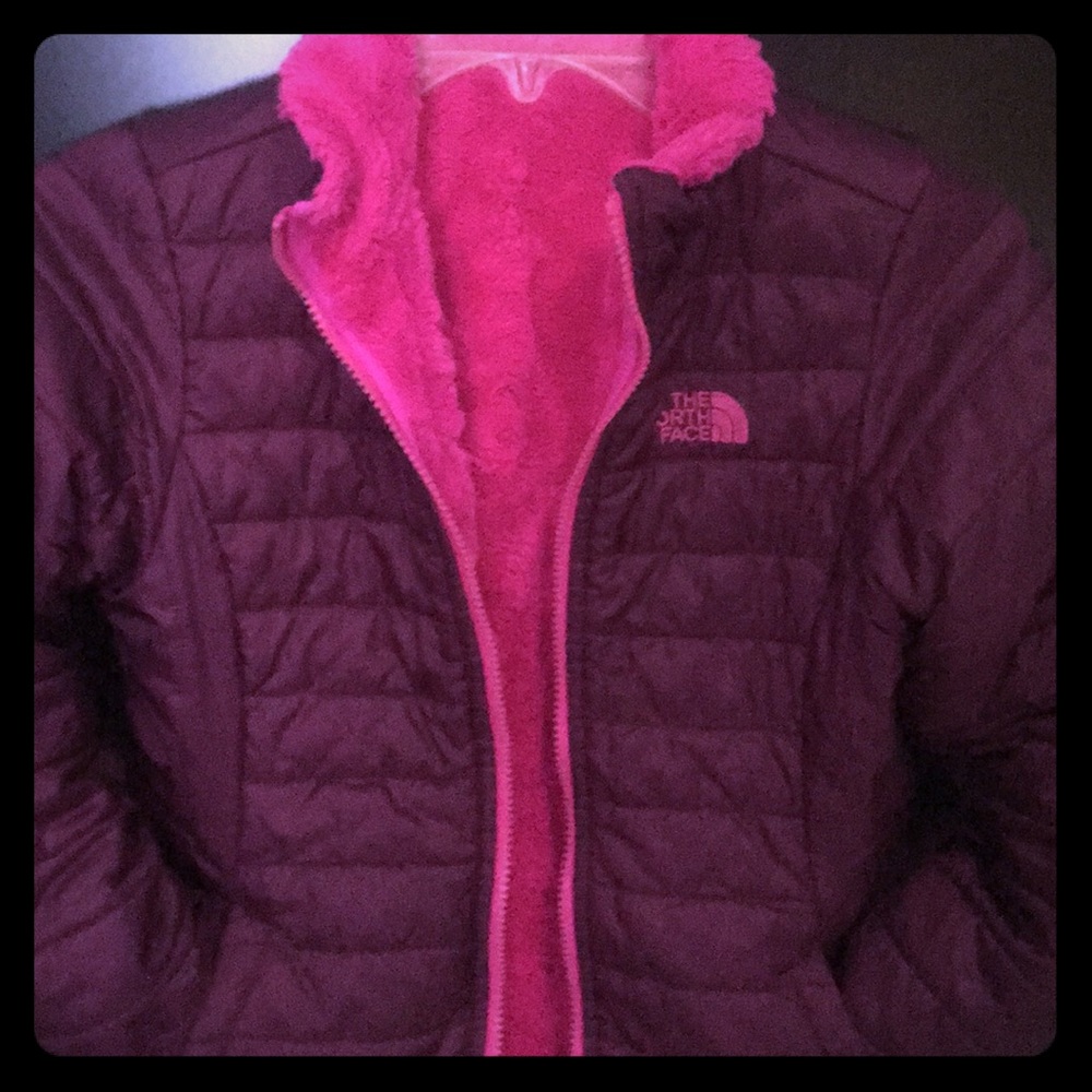 Girls’ reversible North Face coat